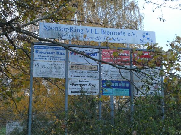 Sportplatz Im Großen Moore - Braunschweig-Bienrode