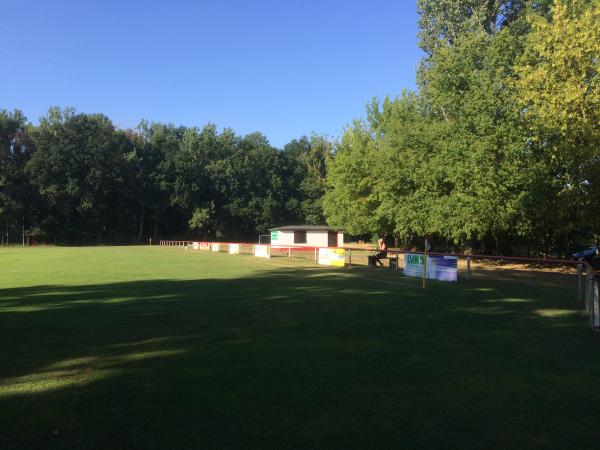 Sportplatz Seegarten - Barby-Groß Rosenburg