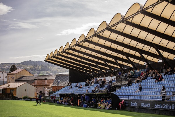Campo de Fútbol Municipal de Barreiro - Vigo, GA