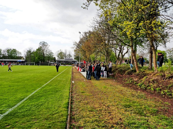 Bezirkssportanlage Stadionstraße - Jüchen