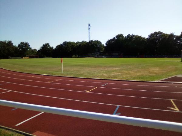 Barne-Stadion - Wunstorf