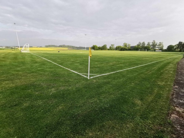 Sportplatz an der L205 - Dommershausen