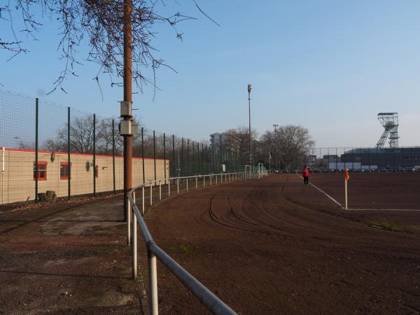 Bezirkssportanlage Duisburger Straße - Duisburg-Obermarxloh