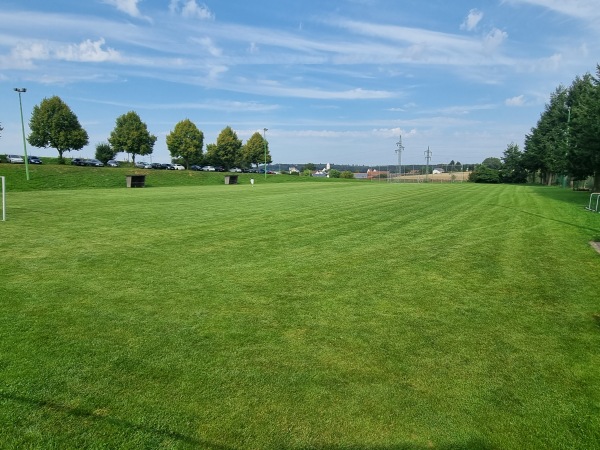 Sportgelände Sanding Platz 2 - Thalmassing-Obersanding