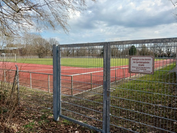 Kopernikus-Gymnasium-Sportplatz - Bargteheide