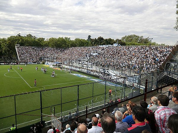 Estadio Juan Carmelo Zerillo - La Plata, BA