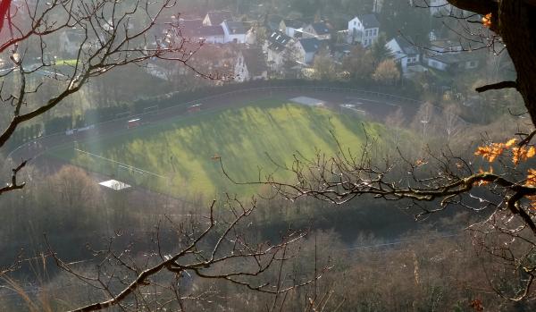 Bezirkssportanlage Oberkassel auf dem Stingenberg - Bonn-Oberkassel