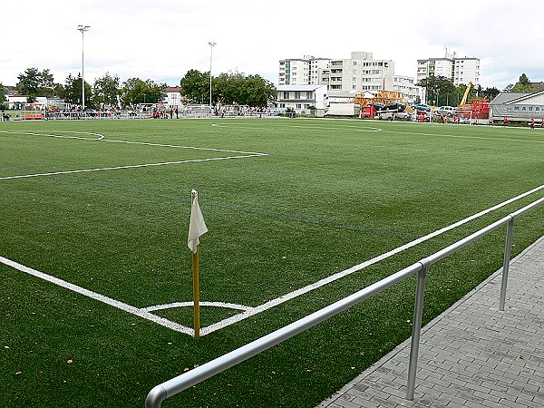 B-Schmitt mobile Stadion Rot-Weiss Nebenplatz 1 - Mörfelden-Walldorf
