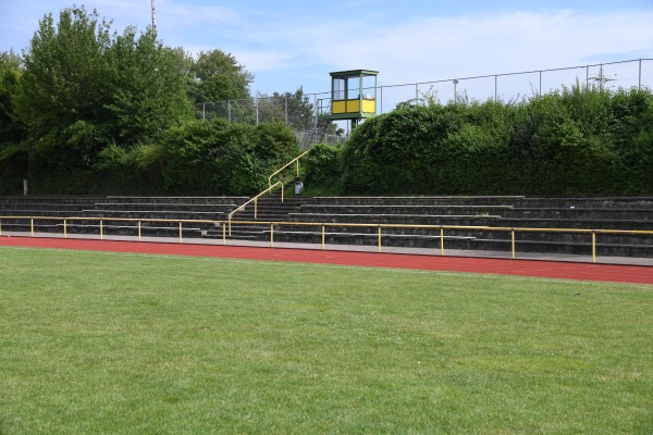 Verbandsgemeindestadion im Schul- und Sportzentrum - Bad Bergzabern