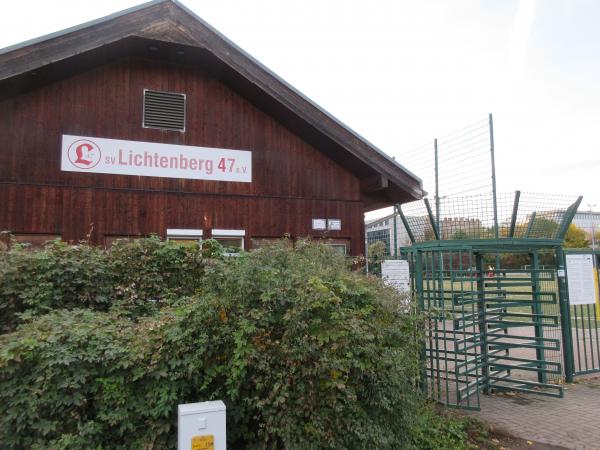 Sportplatz Bornitzstraße - Berlin-Lichtenberg