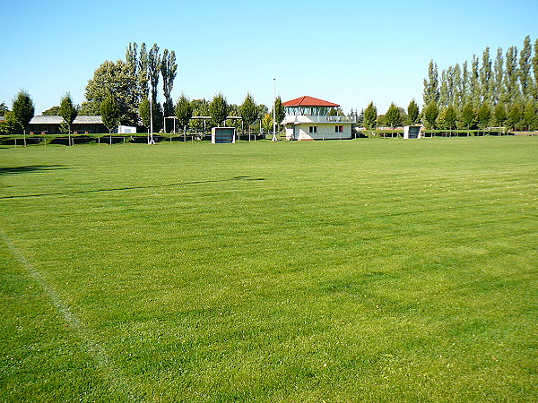 Sportplatz Lübs - Gommern-Lübs