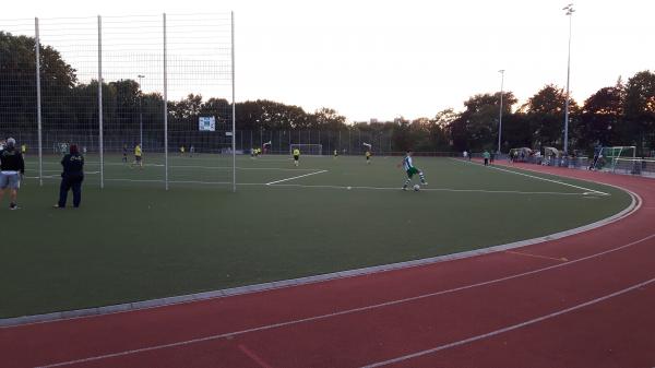 Bezirkssportanlage Nippes - Köln-Nippes