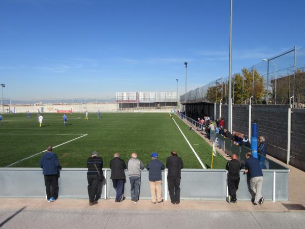 Zona Deportiva El Naranjo Campo 1 - Fuenlabrada, MD