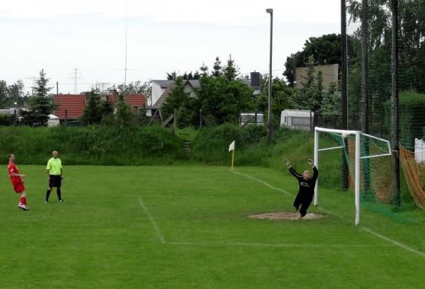 Altenburger Sportplatz - Nienburg/Saale-Altenburg