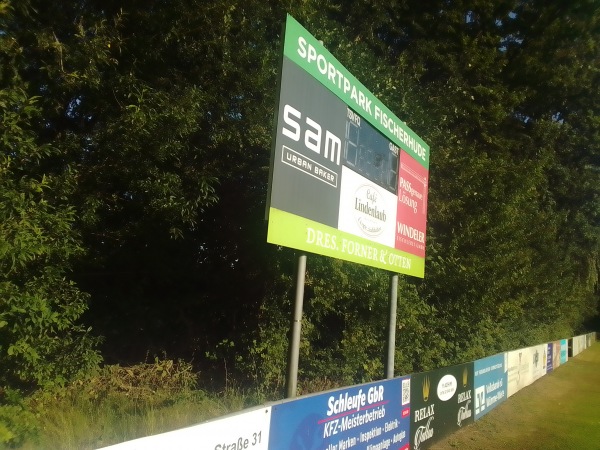 Sportplatz im alten Dorf - Ottersberg-Fischerhude