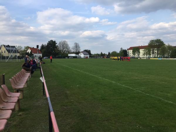 Sportplatz Jahnring - Schleife