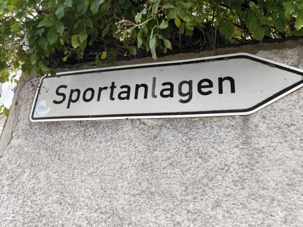 Sportplatz Lonnig - Lonnig