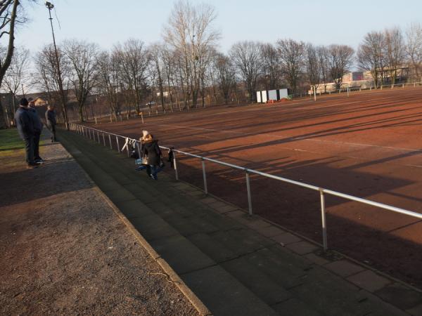 Bezirkssportanlage Duisburger Straße - Duisburg-Obermarxloh