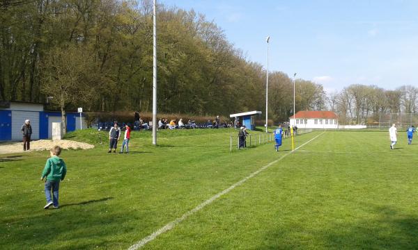 Wald (Park) Stadion - Sehnde