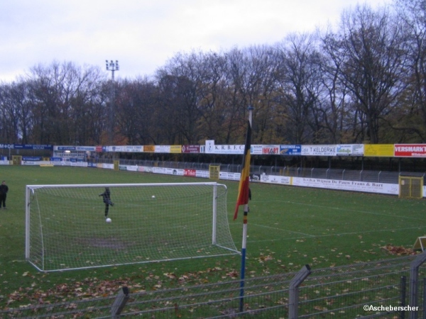 Gemeentelijk Parkstadion - Boom