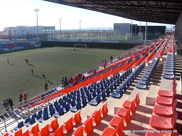 Estadio Nuevo Enrique Porta - Villanueva de Gállego, AR