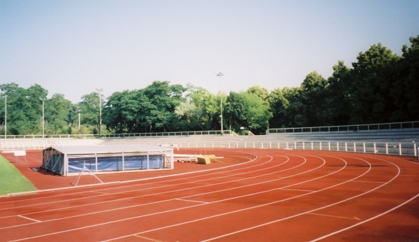 Stadion im Sportpark Luftschiffhafen - Potsdam