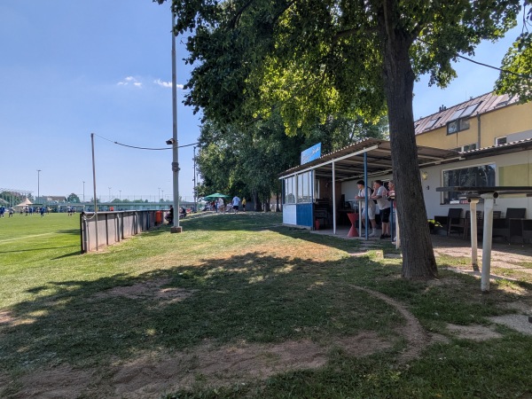 Sportplatz Essling - Wien