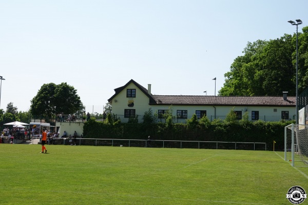 Sportanlage An der Hohlen Eiche Platz 2 - Leonberg-Gebersheim