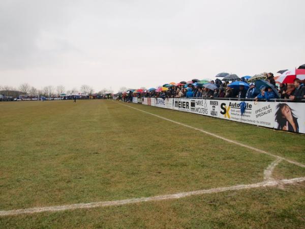 Ösper-Sport-Park - Petershagen/Weser-Maaslingen