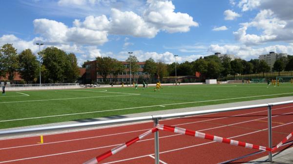 Schul- und Sportzentrum Westenfeld - Bochum-Wattenscheid-Westenfeld