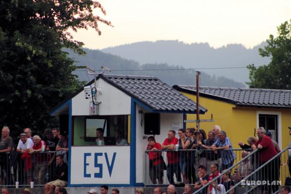 Max-Aicher-Stadion - Freilassing