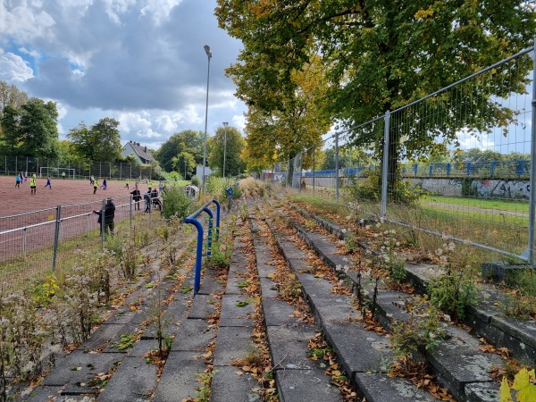 Südstadion am Haidekamp Nebenplatz - Gelsenkirchen-Ückendorf