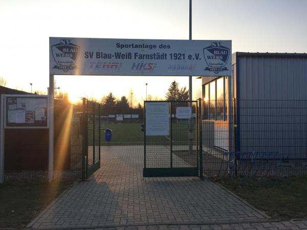 Sportplatz Unterm Weinberg - Farnstädt-Oberfarnstädt