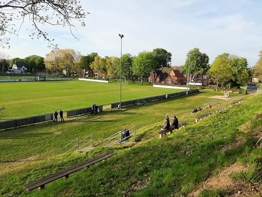 FC-Platz am Waldstadion - Burg/Dithmarschen