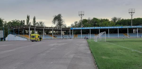 Stadion Alpamis Batyr - Atakent