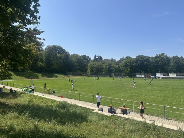 Autmutstadion - Frickenhausen-Tischardt
