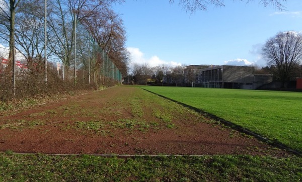 Sportplatz Margot-Bernard-Schule - Bonn-Medinghoven