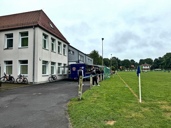 Sportplatz Rischenau - Lügde-Rischenau