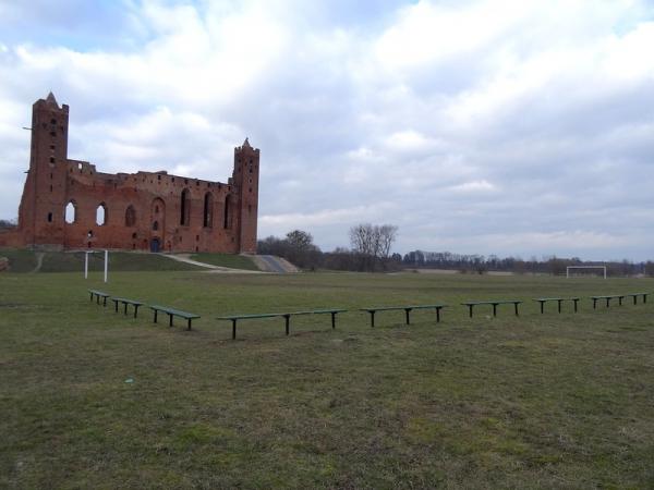 Boisko na zamku - Radzyń Chełmiński