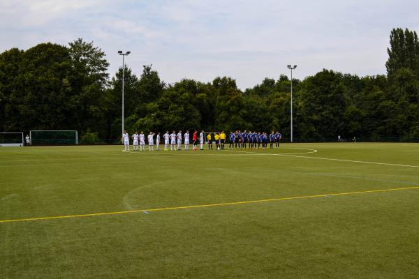 Bezirkssportanlage Am Eisenbrand Platz 3 - Meerbusch-Büderich