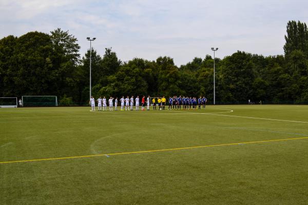 Bezirkssportanlage Am Eisenbrand Platz 2 - Meerbusch-Büderich