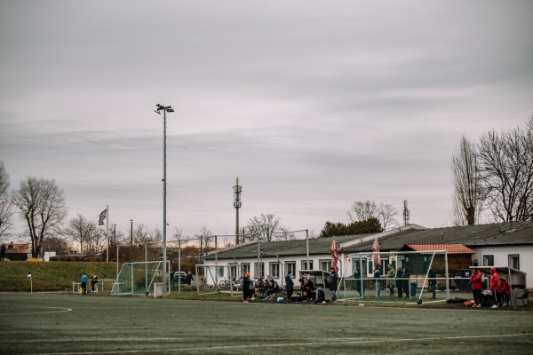 Friedrich-Ludwig Jahn Kampfsportbahn Nebenplatz 1 - Leipzig-Eutritzsch