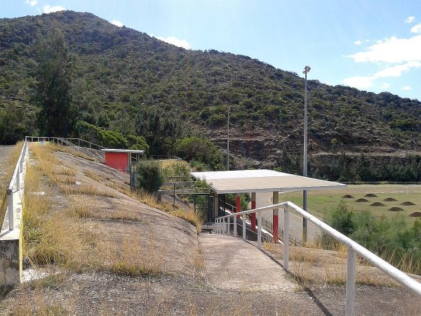Stade Edouard-Pentecost - Thio