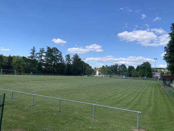 Sportplatz Am Ählerbrunnen - Büdingen-Wolferborn