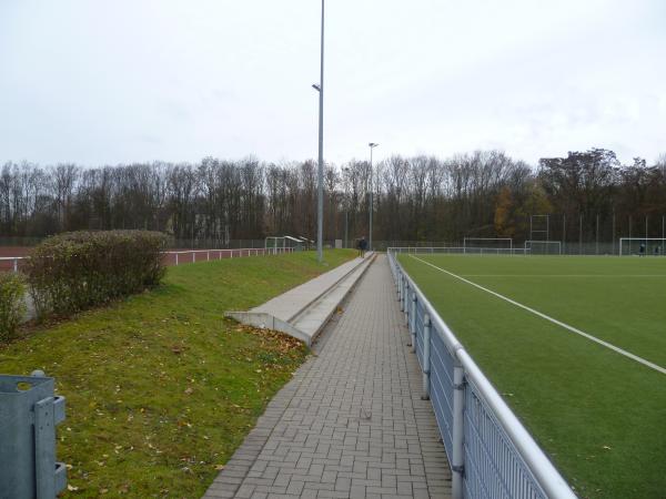 PCC-Stadion Nebenplatz 1 - Duisburg-Homberg