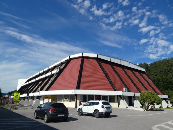 Športová Hala MŠK Považská Bystrica - Považská Bystrica