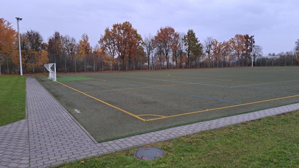 Leo-Graß-Sportzentrum Platz 2 - Obertraubling