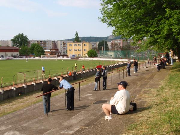 Buzánszky Jenő Stadion - Dorog