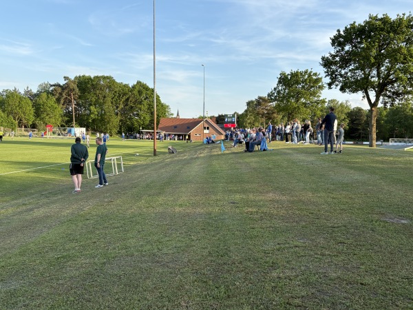 Sport- und Freizeitpark Waldstraße B-Platz - Börger