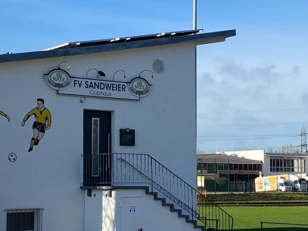 Sandbuckelstadion Nebenplatz - Baden-Baden-Sandweier